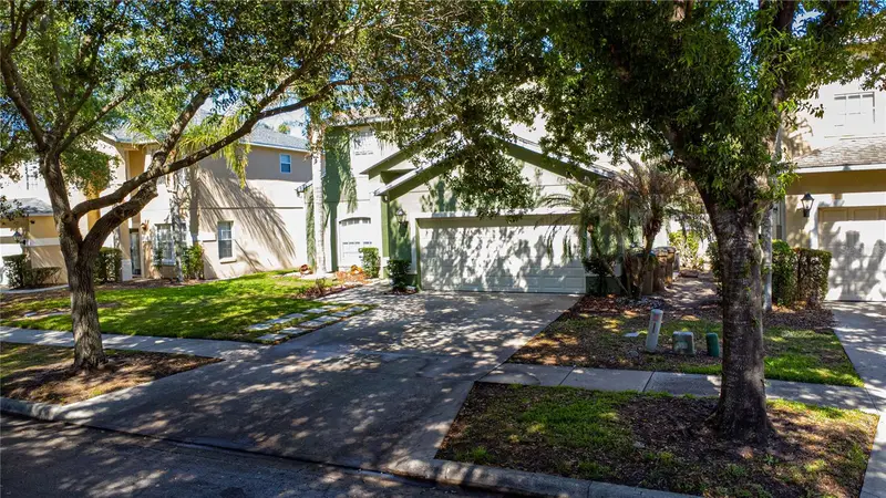 8032 Acadia Estates Ct, FL