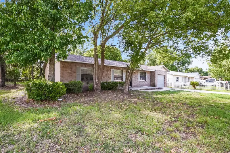 428 Aural Ln, FL