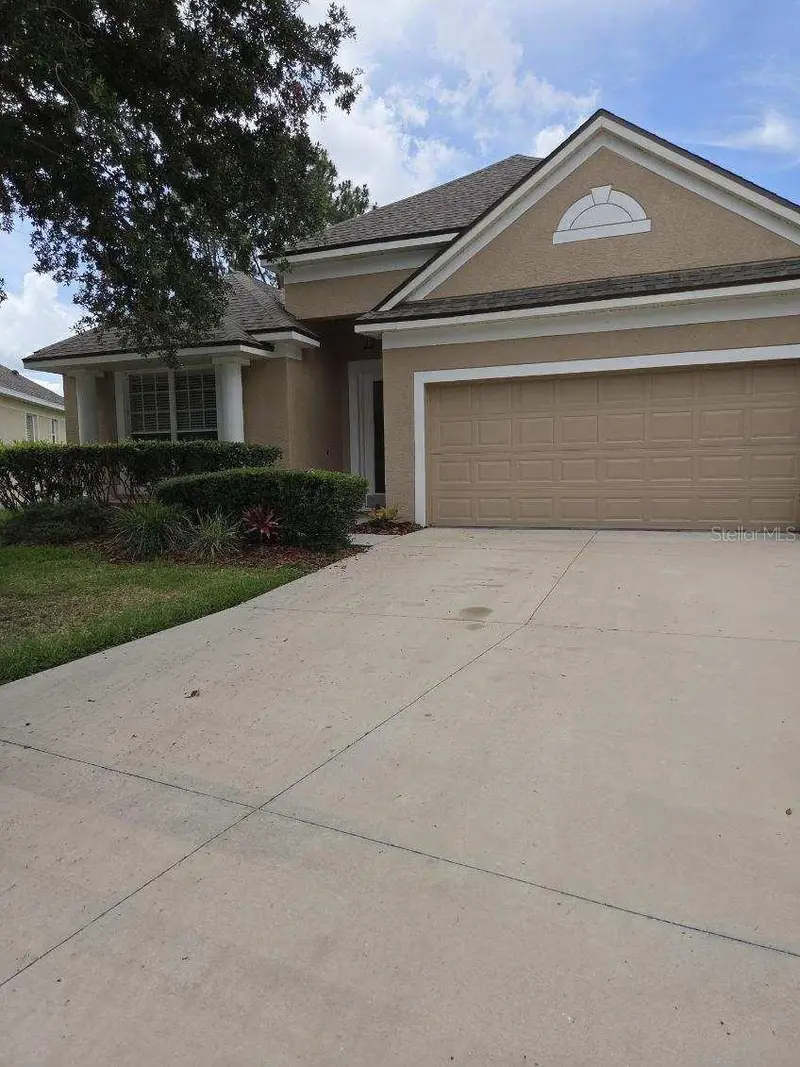 9321 Huntington Pkwy, FL