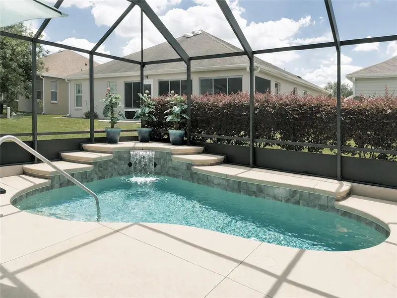 498 Weston Manor Dr, FL