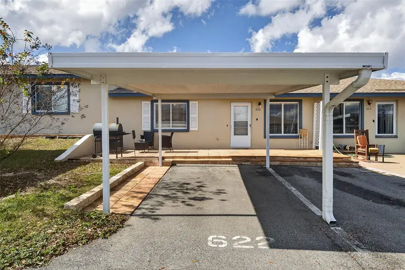 622 Ridge Ter, FL