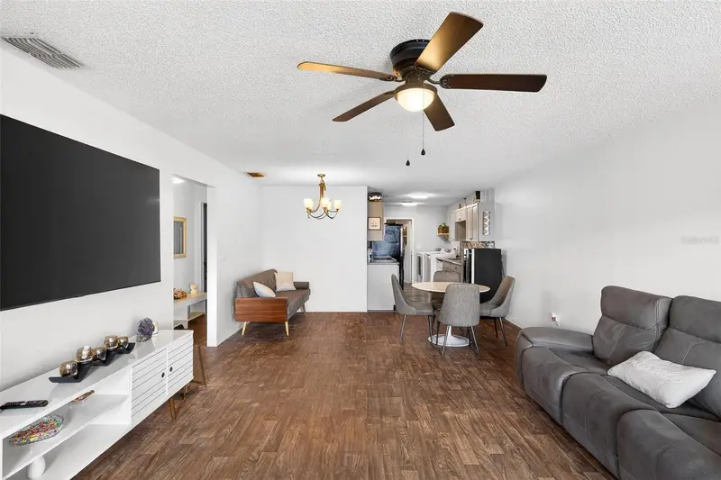 622 Ridge Ter, FL