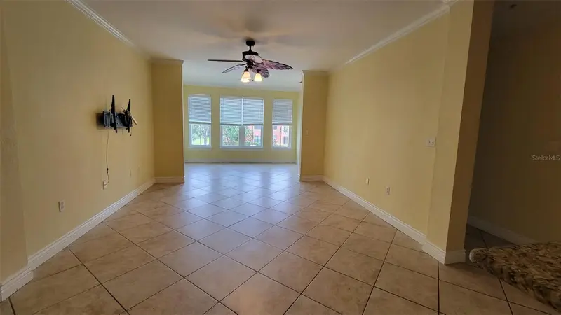 2713 Via Murano #221, FL