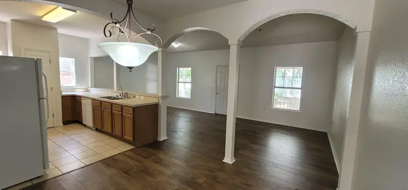 1004 Park Central Cir, FL