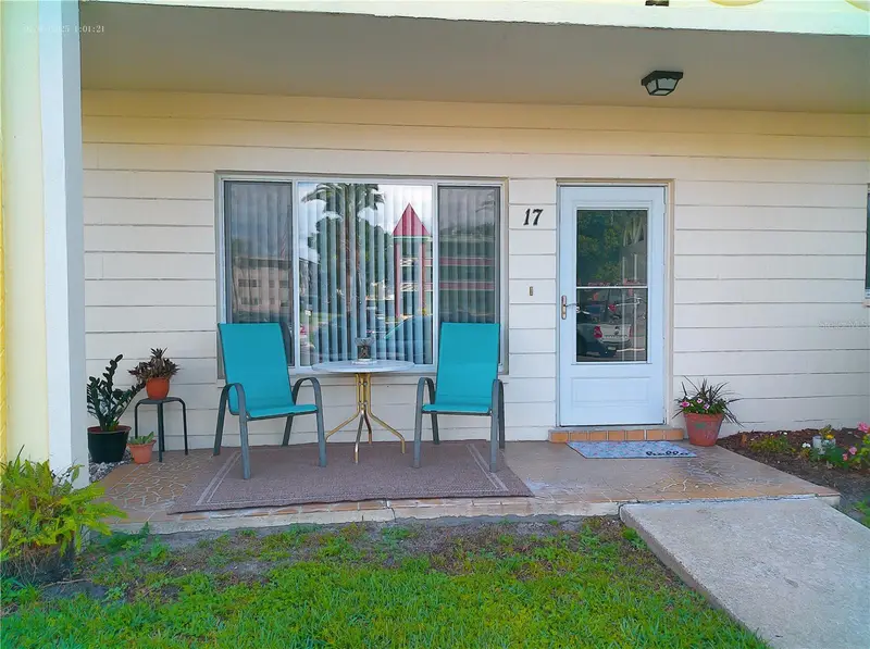 2361 Ecuadorian Way #17, FL