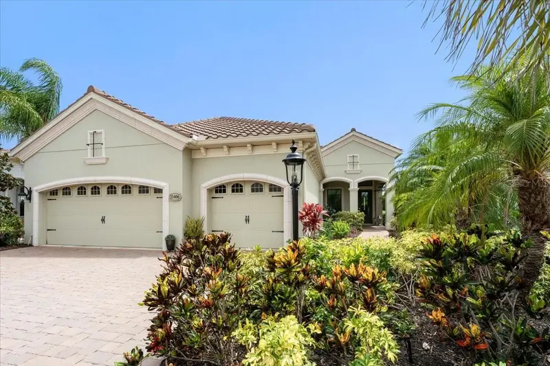 15406 Castle Park Ter, FL