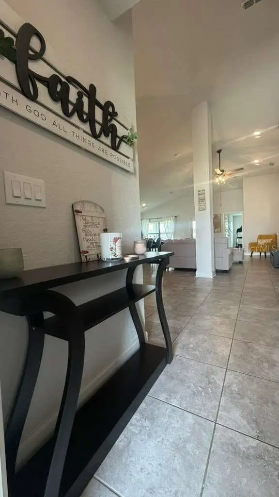 365 Citrus Pointe Dr, FL