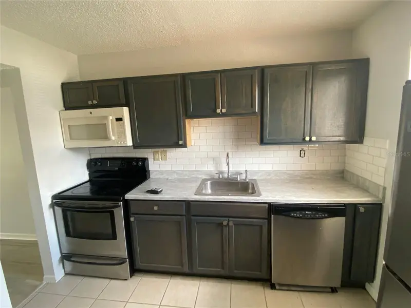 22707 Watersedge Blvd #57, FL