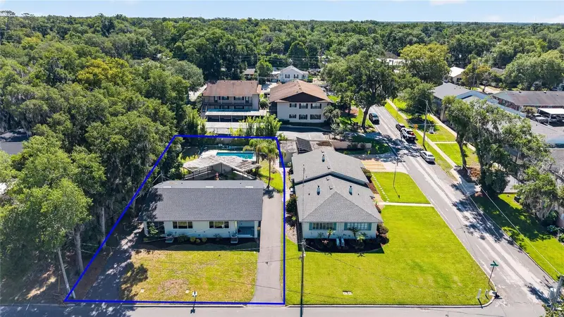 1012 N Baker St, FL