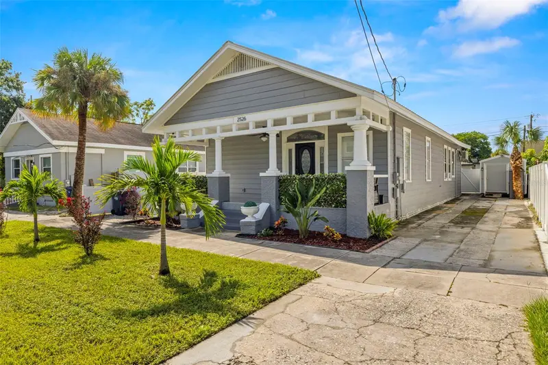2526 W Union St, FL