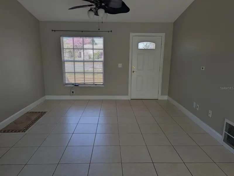 332 Gait Ct, FL