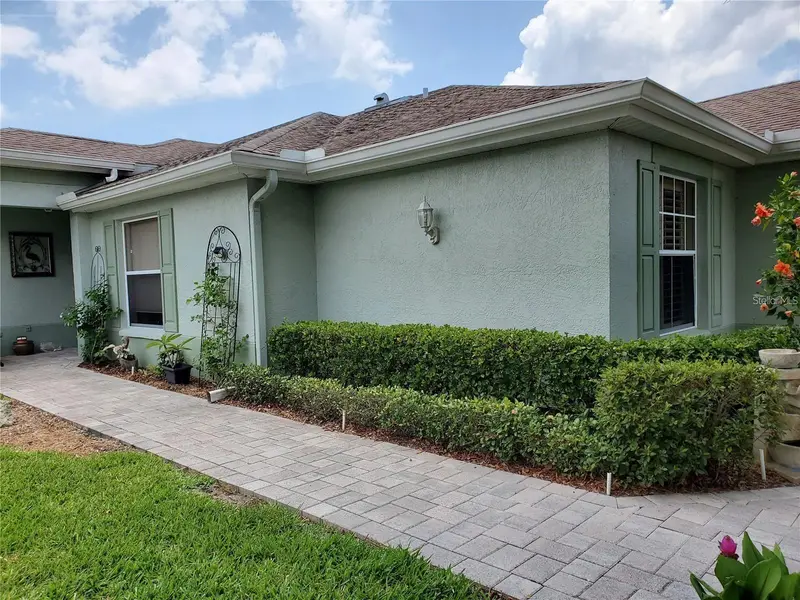 1237 Corinth Greens Dr #40, FL