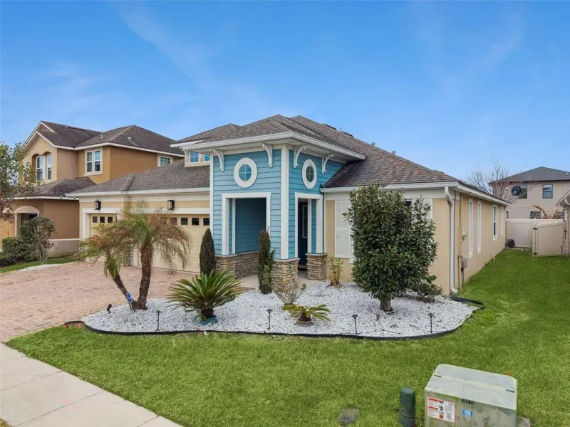 2683 Amati Dr, FL