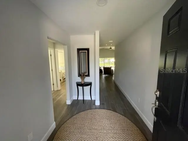 7 Cunningham Ln, FL