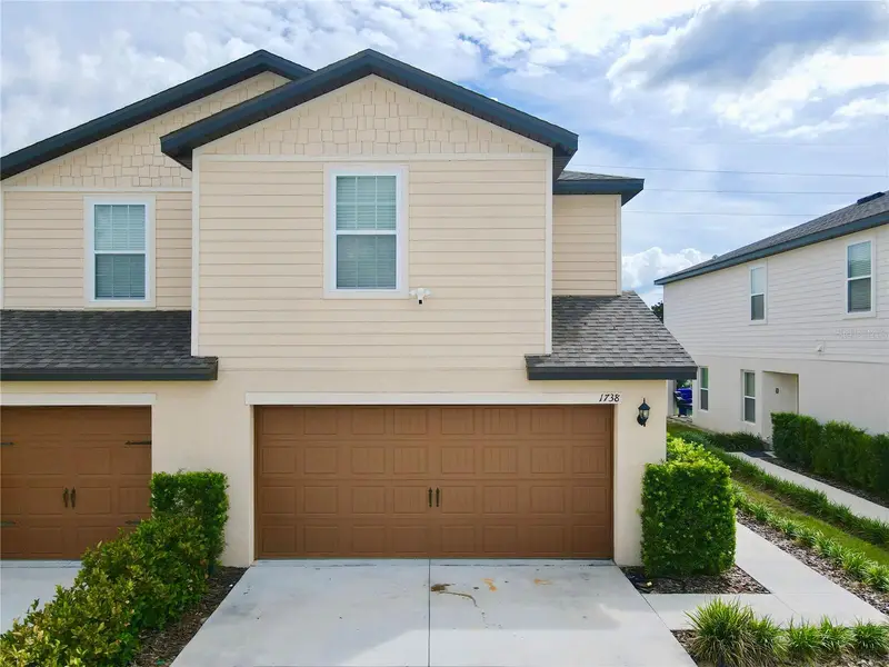 1738 Wynford Cir, FL