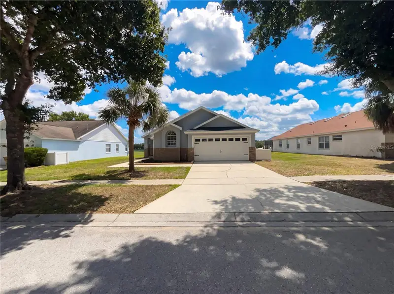 3028 Samosa Hill Cir, FL