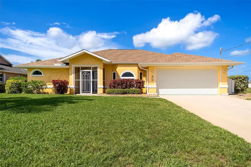 176 Mark Twain Ln, FL