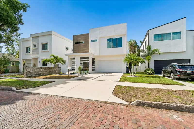 1314 1/2 W. Lemon St, FL
