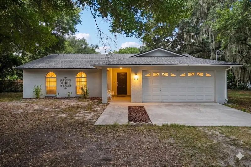 126 S Saint Cloud Ave, FL