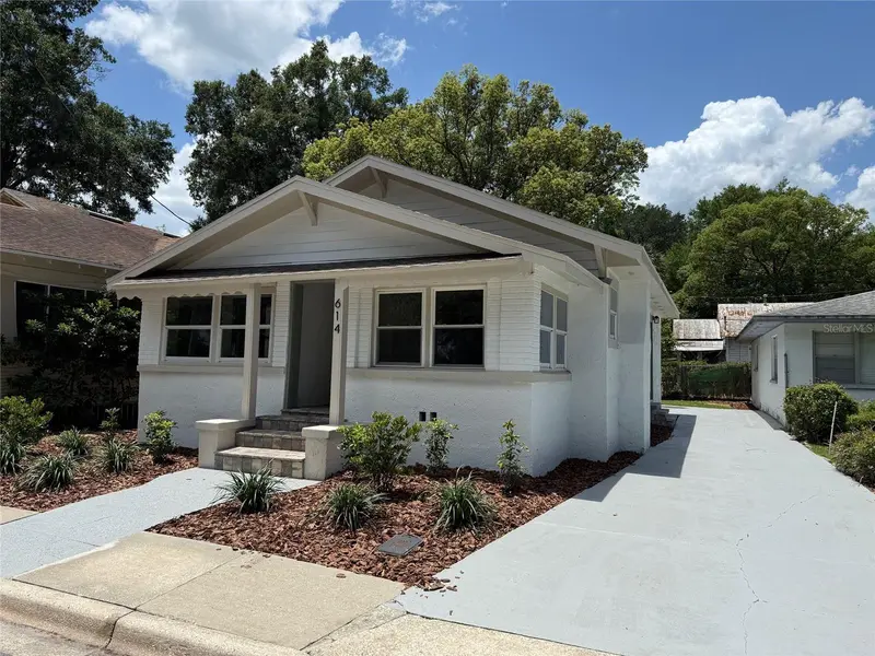 614 Nw 4th St, FL
