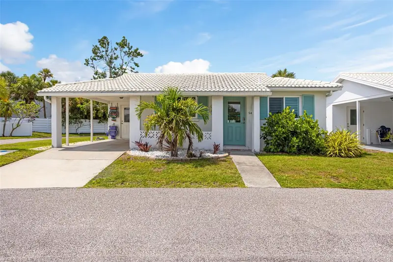 546 Spanish Dr S, FL
