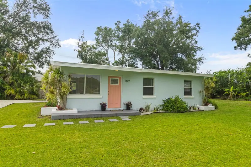 1407 Coral Ridge Dr, FL
