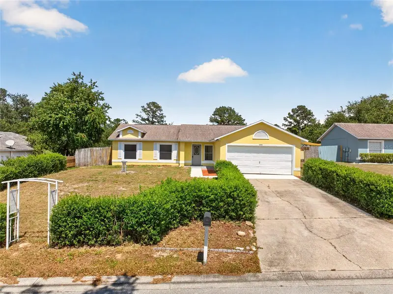 10810 Crescendo Loop, FL