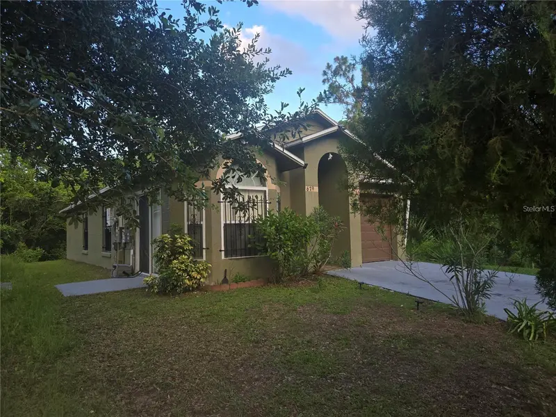 679 Midori St, FL