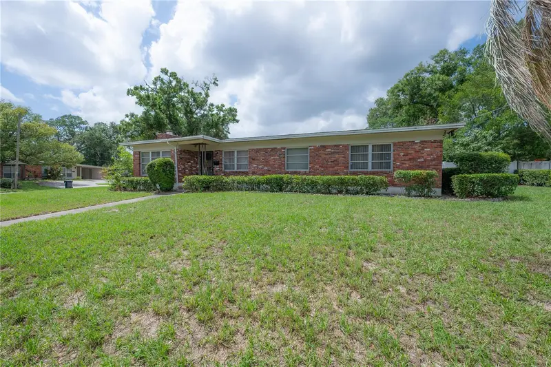 3803 River Grove Dr, FL