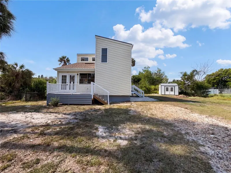 516 42nd Street Ct W, FL