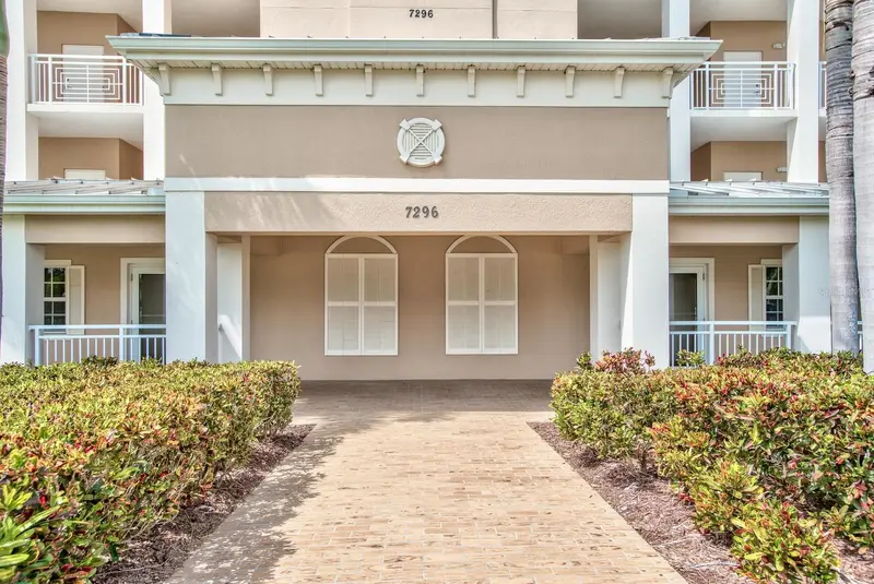 7296 Marathon Dr #404, FL
