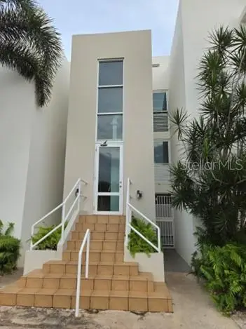 Pr-102 Cond. Paraiso Escondido #205, PR