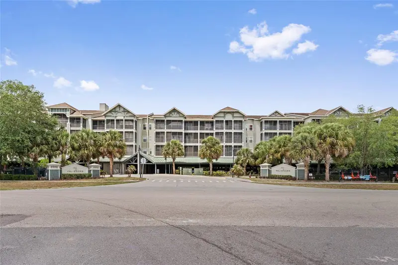 14200 Avalon Rd #409, FL