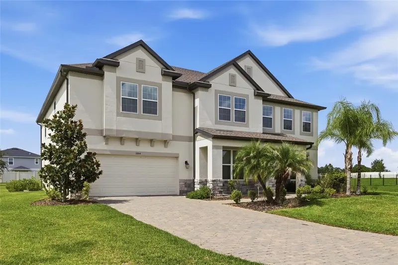 9844 Cabernet Ave, FL