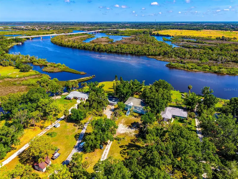 11903 Upper Manatee River Rd, FL