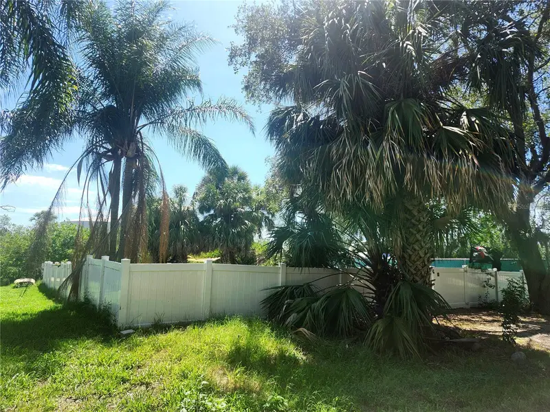 4826 Treasure Drive, FL