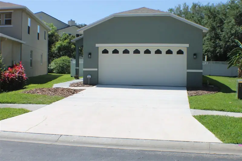 2320 Spring Hollow Loop, FL