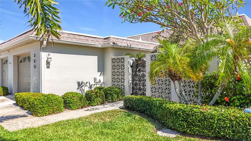 355 Boca Ciega Point Blvd #355, FL