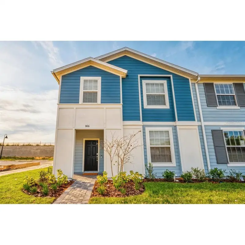 806 Paradise Dr, FL