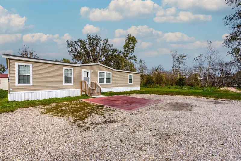 3205 J And J Manor Rd, FL