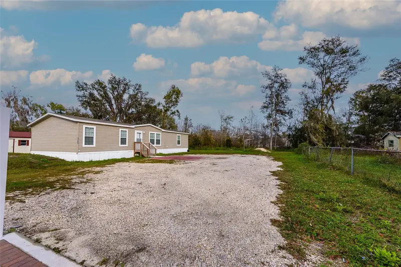 3205 J And J Manor Rd, FL