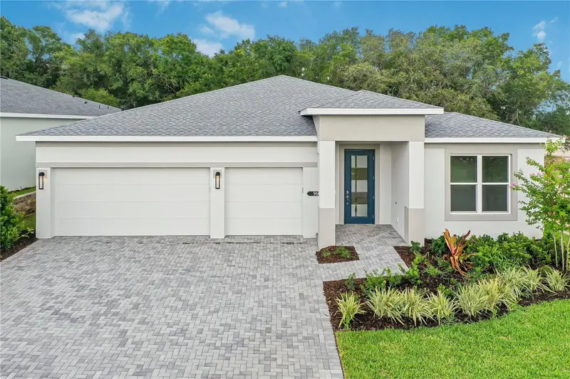 960 Club Cresswind Dr, FL