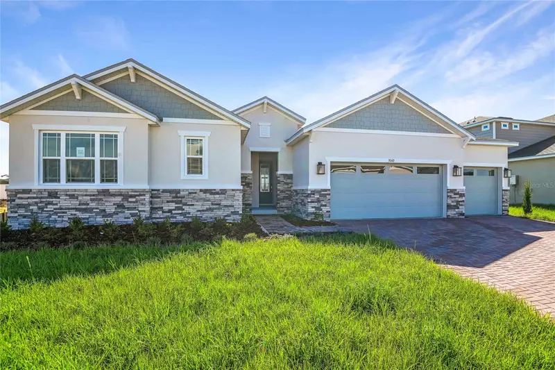 3040 Woodcliff Lake Cir, FL