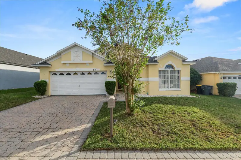 548 Old Bridge Cir, FL