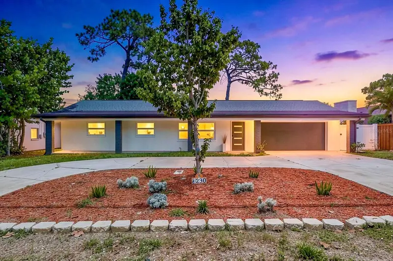 1290 Michigan Blvd, FL