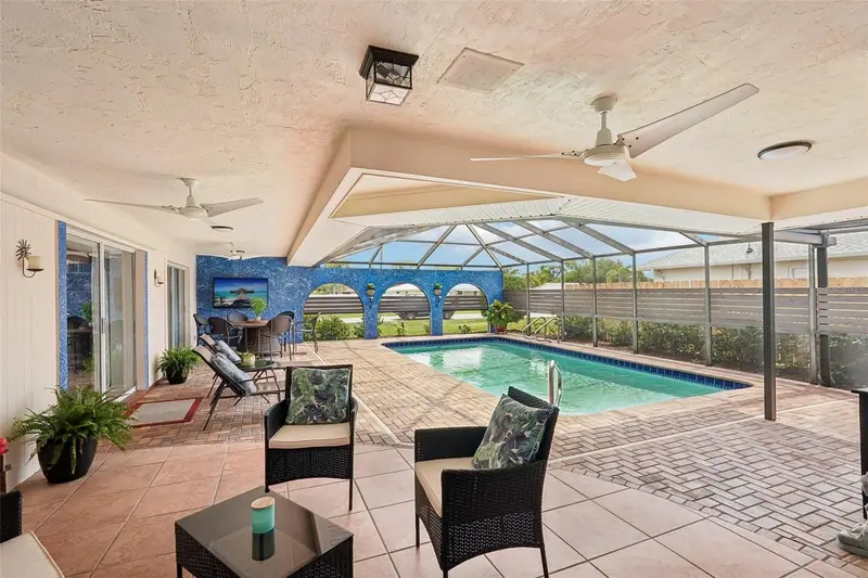 1201 Jamaica Rd, FL