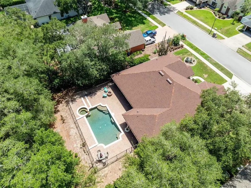 333 Kimi Ct, FL