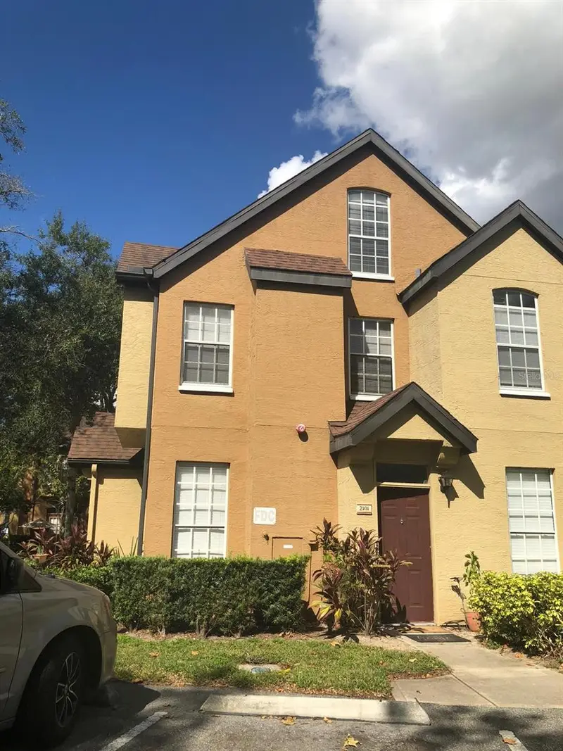 6380 Raleigh St #2101, FL