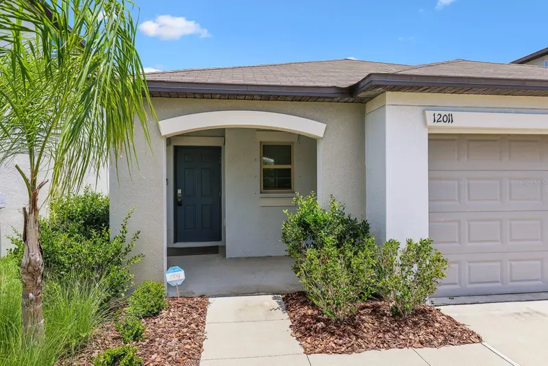 12011 Miracle Mile Dr, FL