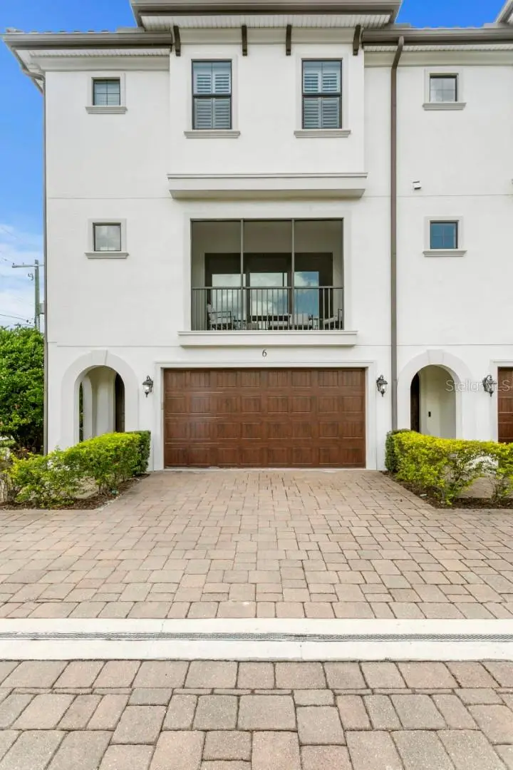 3215 W De Leon St #6, FL